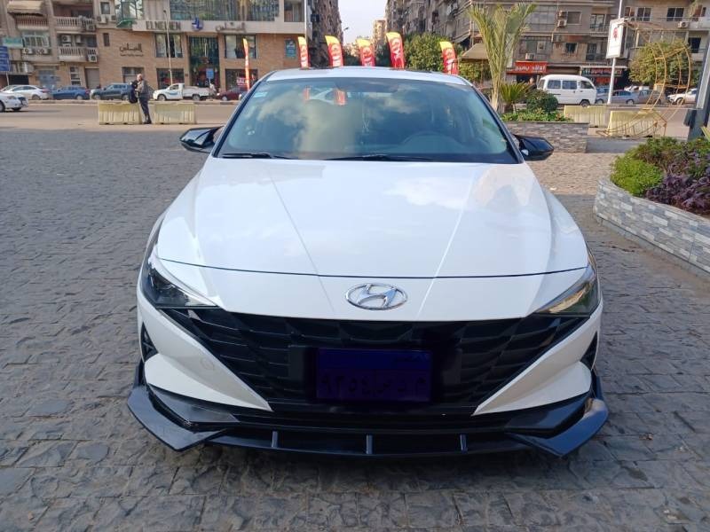 هيونداي إلنترا CN7 - Hyundai Elantra CN7
